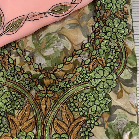 Mukhawar dress : Green Mukhawar with Light Orange scarf